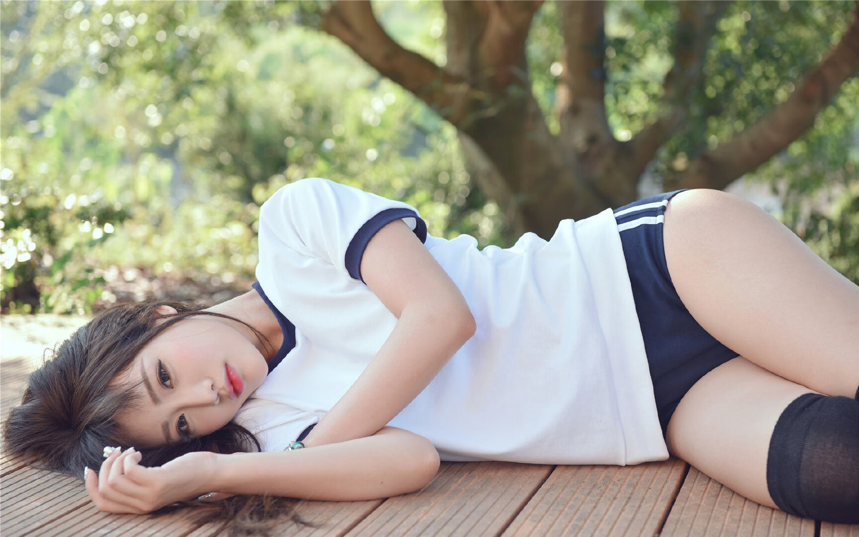 大型户外龙舟比赛，水上竞技展风采，龙舟比赛项目