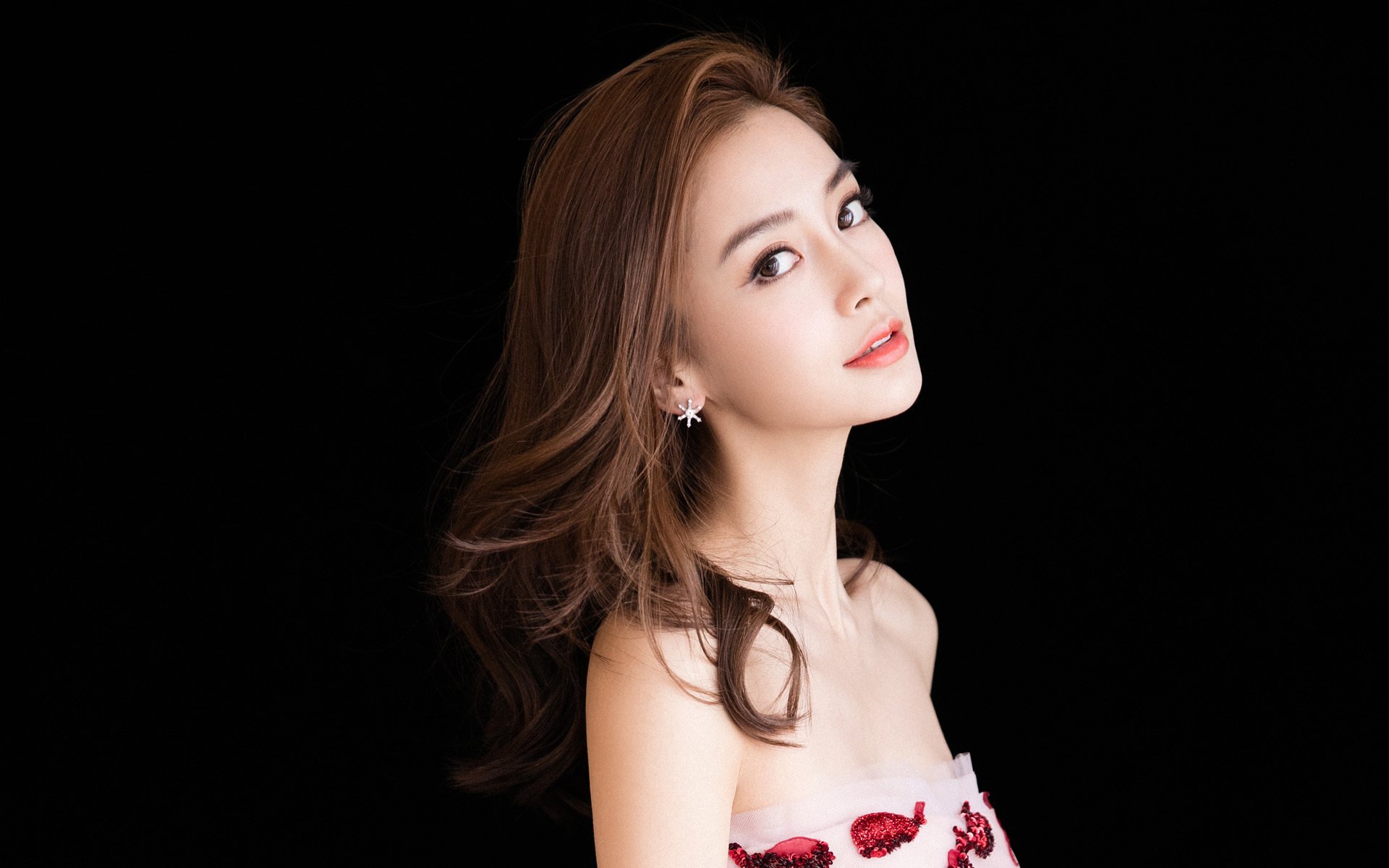 九游娱乐官网 (jiuyou)-泰国马术协会设立马匹福利基金，支持马匹退休生活。，泰国马杀鸡有哪些项目