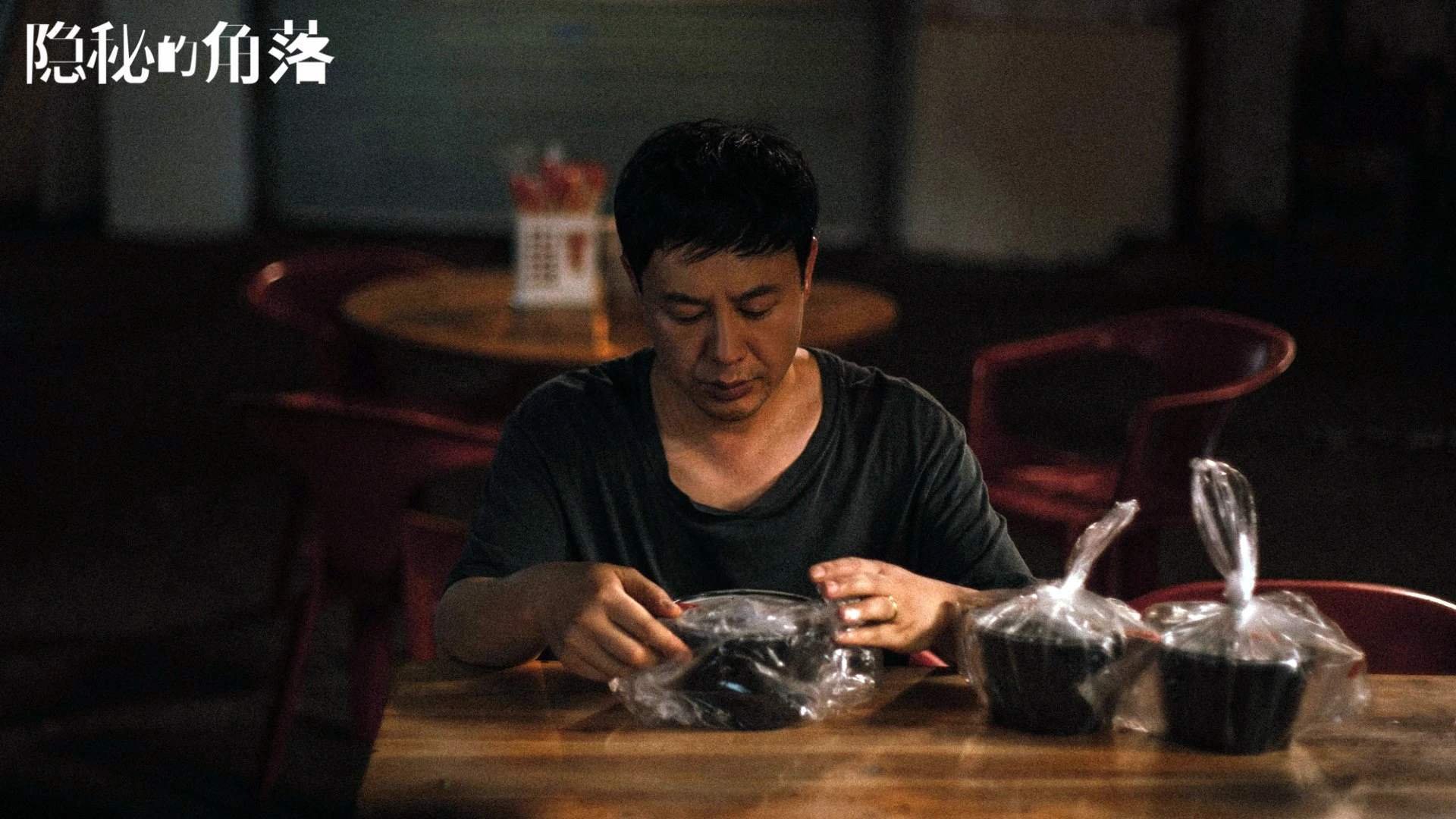 美国女足在巴黎奥运会上获得银牌，创历史，奥运美国女足首发